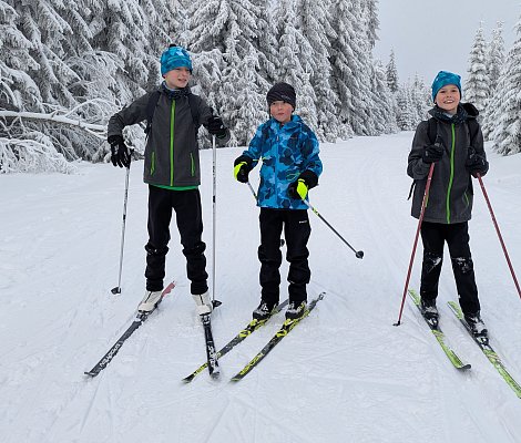 ADVENTURE WINTER